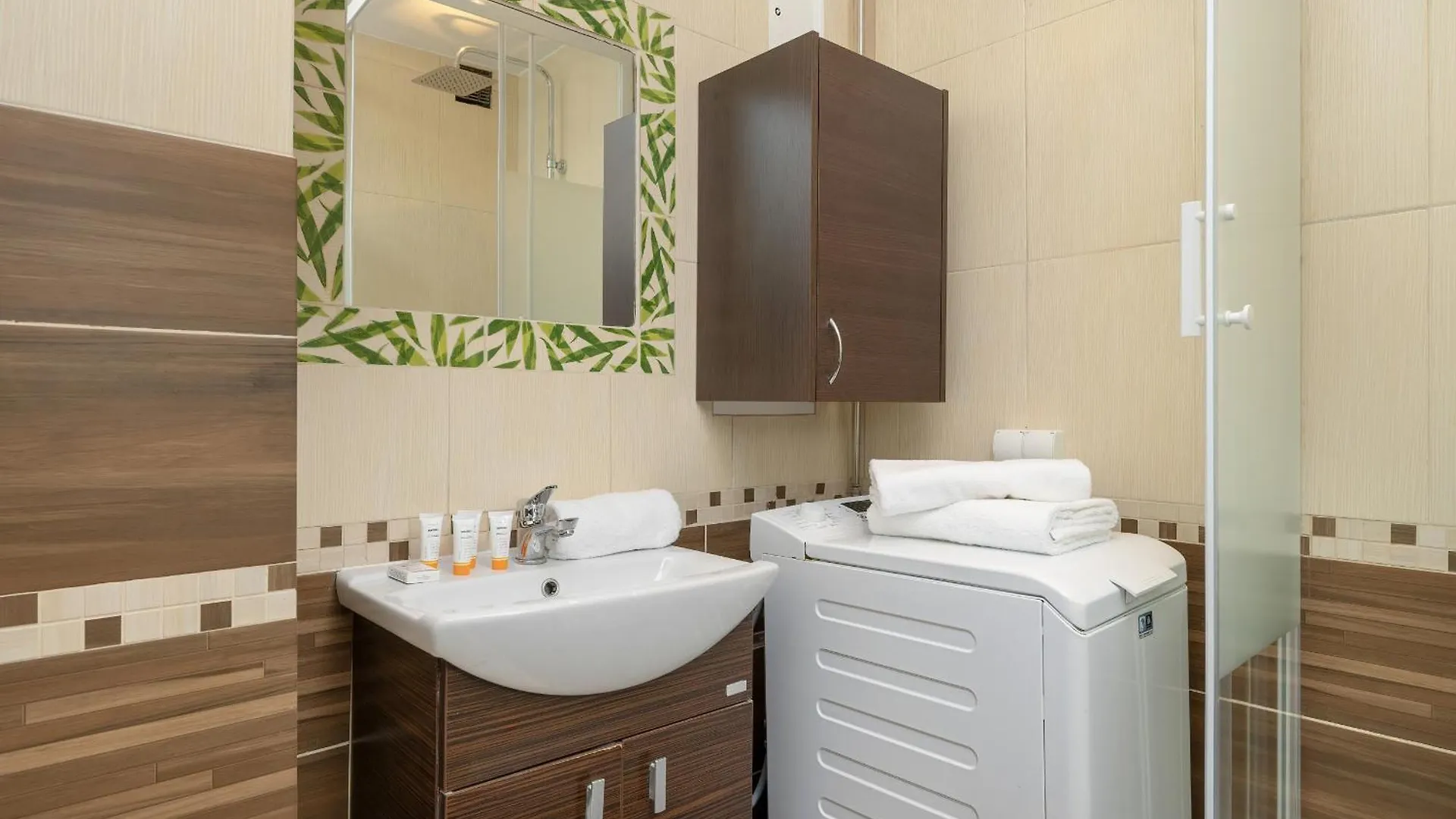Minimalist One Bedroom Apartment In Krakow Near Wawel By Noclegi Renters 0*,