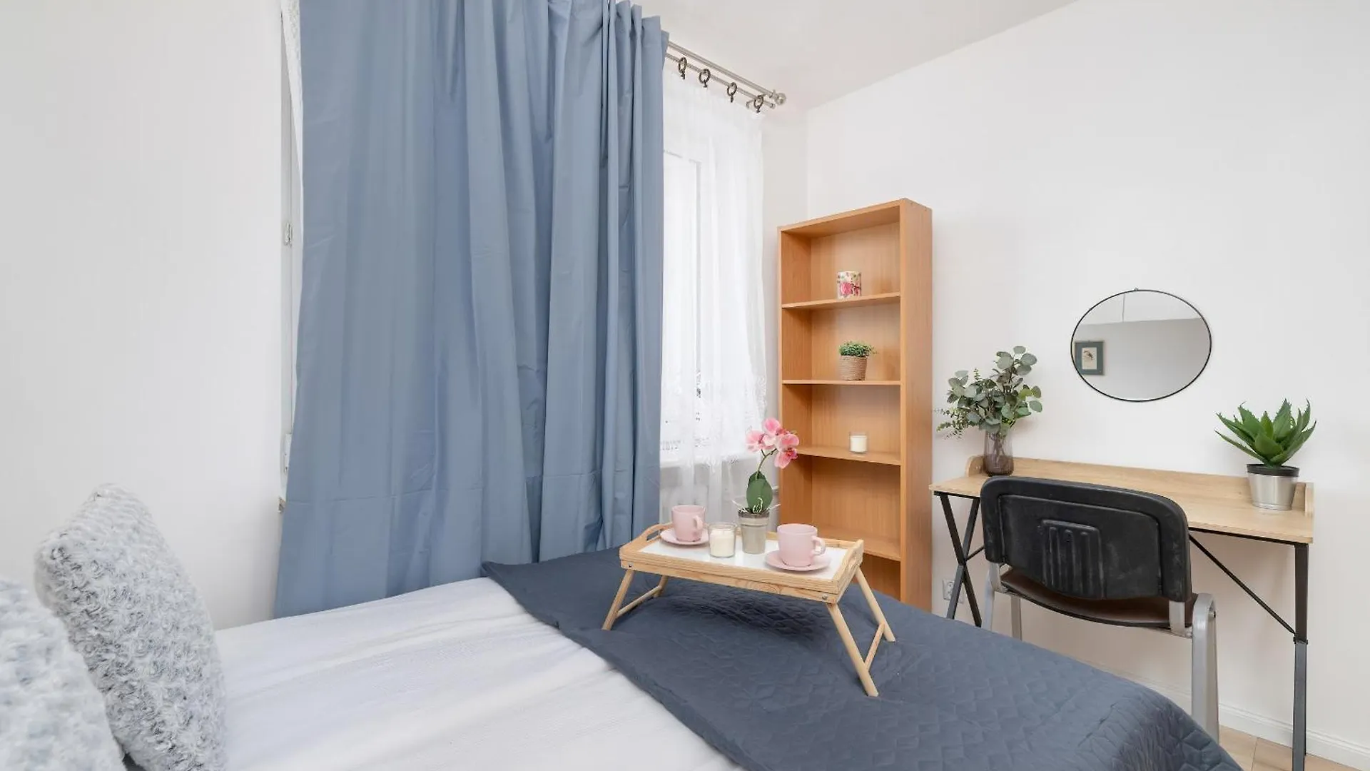 Minimalist One Bedroom Apartment In Krakow Near Wawel By Noclegi Renters
