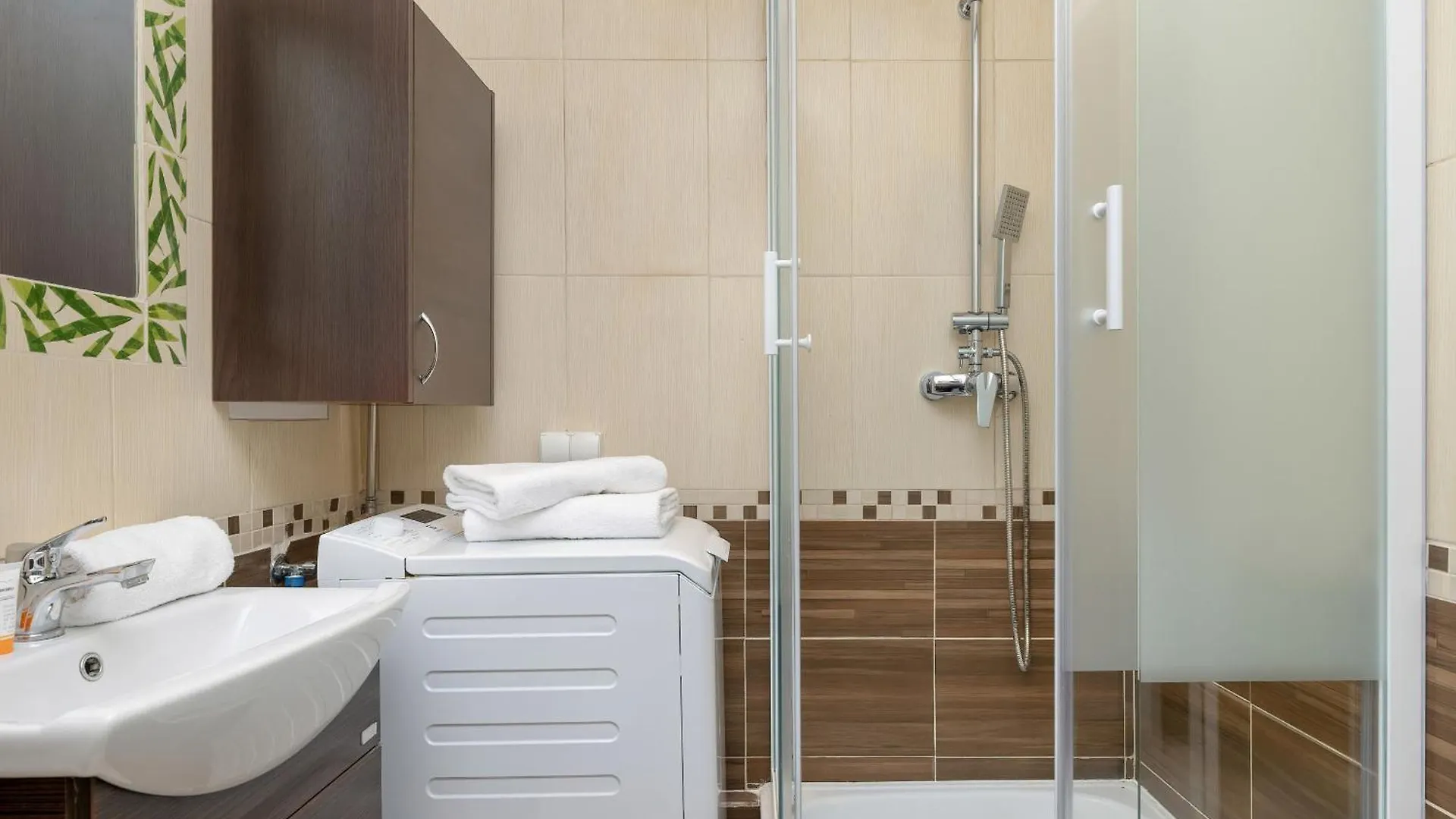 Minimalist One Bedroom Apartment In Krakow Near Wawel By Noclegi Renters