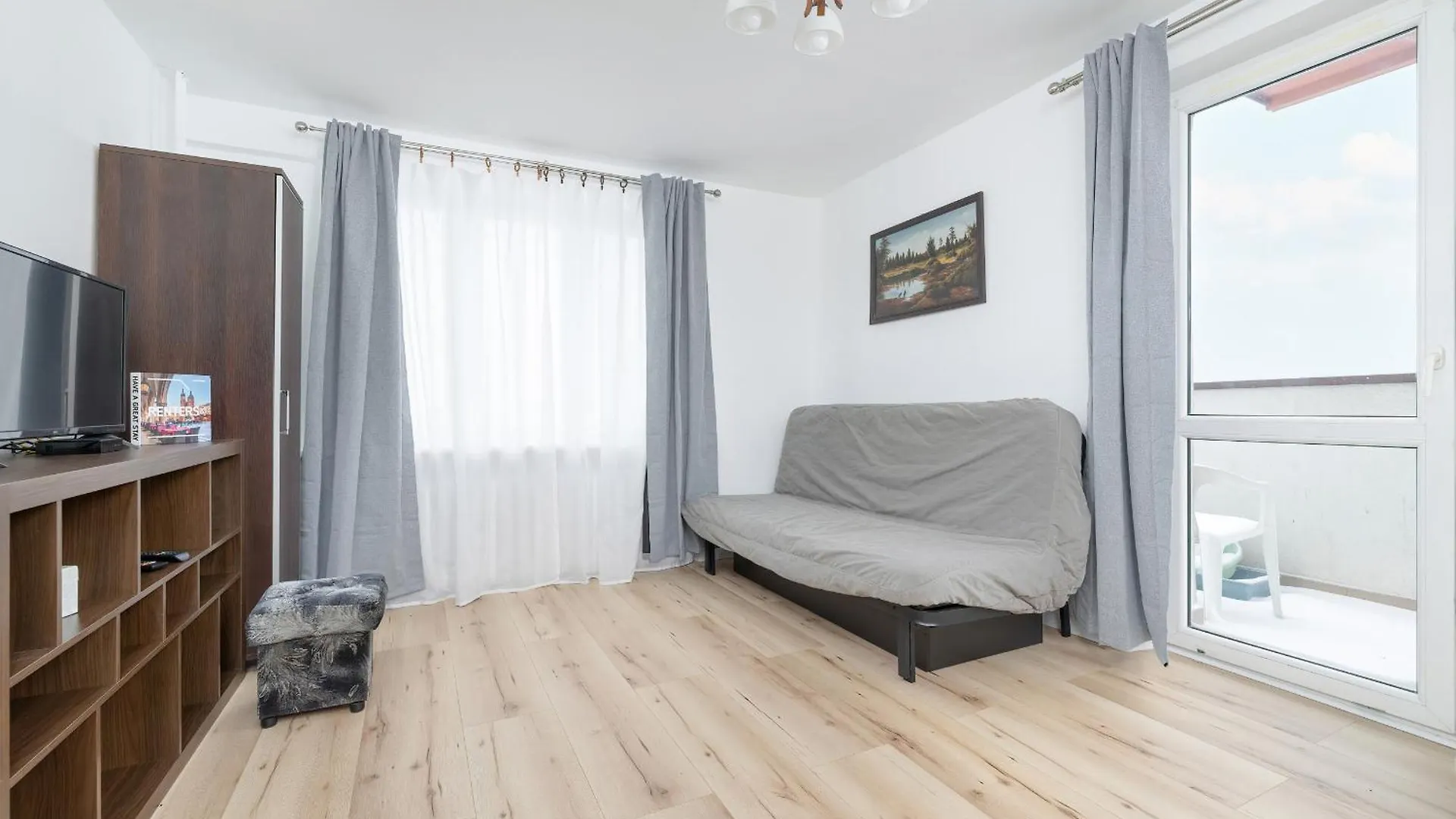 Minimalist One Bedroom Apartment In Krakow Near Wawel By Noclegi Renters
